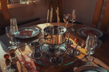dinner parties,-millennial-trends,-social-gatherings