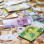 Passive Income Ideas to Build Wealth in 2025