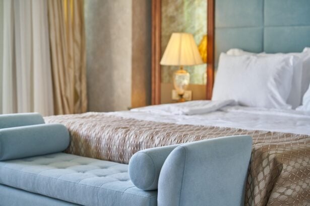 Budget Luxe Bedrooms: Hotel Tricks People Are Copying at Home | BigTrending
