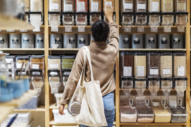 Taste Watch: Zero‑Waste Groceries Are Trending Nationwide
